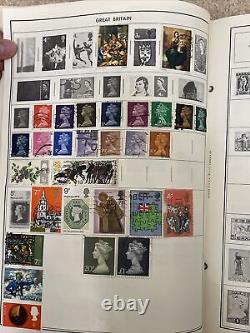 1965 Traveler Stamp Album of the World Postage Stamps 1000+ Stamp Collection