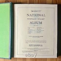 1983 US Scott's National Postage Stamp Album 1000+ Mounted Stamps NICE
