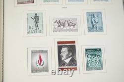 AUSTRIA 1900s / 1970s COLLECTION OF 650 MINT STAMPS STORED IN SCOTT ALBUM
