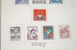 AUSTRIA 1900s / 1970s COLLECTION OF 650 MINT STAMPS STORED IN SCOTT ALBUM