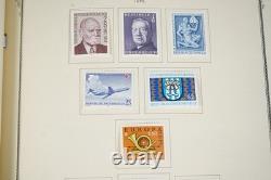 AUSTRIA 1900s / 1970s COLLECTION OF 650 MINT STAMPS STORED IN SCOTT ALBUM