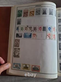 Big & Thick Harris Stamp Album With 10,800 Worldwide Stamps, Very Good Condition