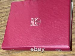 CEO2 Great Britain collection in bulging older Gibbons printed album. Commences
