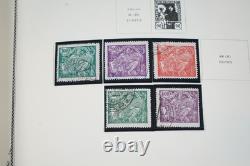 CZECHOSLOVAKIA 1910s-1940s COLLECTION OF 550+ STAMPS MINT & USED IN SCOTT ALBUM