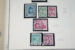 CZECHOSLOVAKIA 1910s-1940s COLLECTION OF 550+ STAMPS MINT & USED IN SCOTT ALBUM