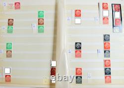 Collection De Timbres De L'Empire Allemand 1917 1941 Dans Un Grand Album