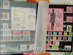 Collection Stamps FRANCE NEW IN ALBUM BLACK (2000S / 2006)