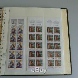 Collection carnets de timbres de France neuf dans un album élégant Lindner, SU