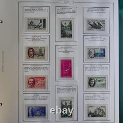 Collection stamps de France 1957-1974 new in album AV