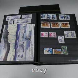 Collection stamps de France 2007-2012 new and obliterated in 4 albums