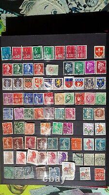 Collection timbres monde, 3 albums / 126 pages (que 12 en photos)