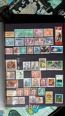 Collection timbres monde, 3 albums / 126 pages (que 12 en photos)