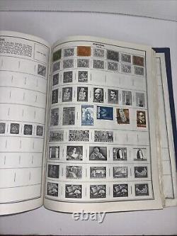 EXCELLENT CONDITION-Stamp Collection HE Harris Statesman Deluxe Album 300+Stamps