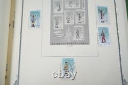 FRANCE 2010s COLLECTION OF 850 USED STAMPS STORED IN SCOTT ALBUM