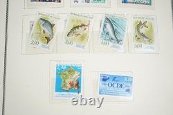 France 1989-2005 Collection Of 1,000+ Stamps Mint & Used Stored In Scott Album