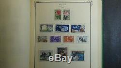 France stamp collection in Scott Specialty album with 1100 stamps to'79