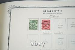 GREAT BRITIAN 1880s-1980s COLLECTION OF 1,050+ STAMPS MINT & USED IN SCOTT ALBUM