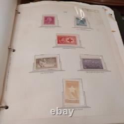 Generous United States stamp collection from 1940s forward. Pages and pages! À++