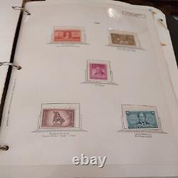 Generous United States stamp collection from 1940s forward. Pages and pages! À++