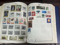 H. E. Harris Statesman Deluxe Album Worldwide Thousands of STAMPS