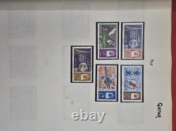 Joystamp WithW P Country collection in show guard hingless album 1240+ Stamps