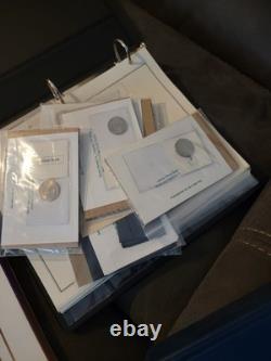 Large world stamp collection with binders
