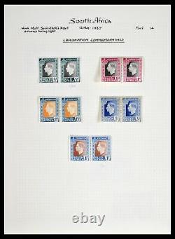 Lot 39174 Specialised stamp collection South Africa 1926-1954 in SG album