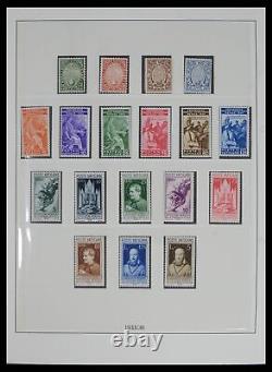 Lot 39829 Stamp collection Vatican 1929-1984 in Lindner album