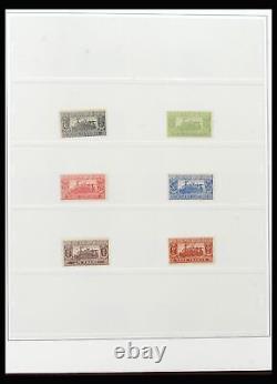 Lot 39993 Stamp collection France colis postaux 1892-1945 in Safe album