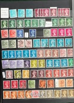 Machin Stamp Collection Stock Book Hundreds of Stamps Mint & Used ZAYIX