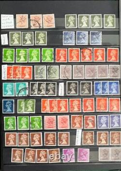 Machin Stamp Collection Stock Book Hundreds of Stamps Mint & Used ZAYIX