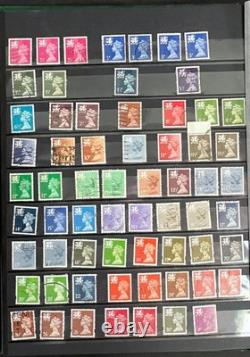 Machin Stamp Collection Stock Book Hundreds of Stamps Mint & Used ZAYIX