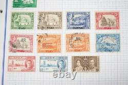 Middle East A Collection Of 2,400+ Stamps Mint & Used Stored In Mystic Album