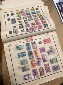 OVER 2000 stamps? Large US foreign stamp collection Scott album book