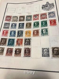 OVER 2000 stamps? Large US foreign stamp collection Scott album book