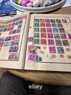 OVER 2000 stamps? Large US foreign stamp collection Scott album book