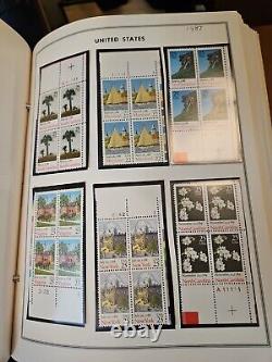 Over 400 Stamps United States Liberty Plate Block Stamp Album Collection 4E46