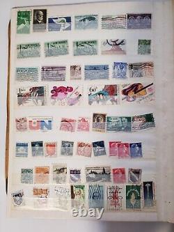 Stamp Album 14 Pages Full of Vintage Sorted 600+ Worldwide & USA Stamps