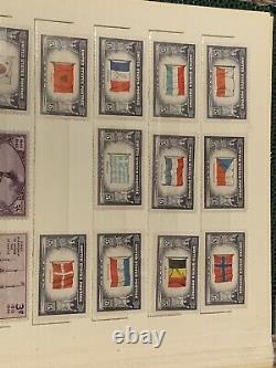 Stamp collection in album 3 Cent 5 Cent USA Itialia Repvbblica 60 Lire