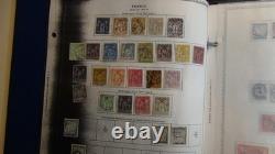 Stampsweis Huge France stamp collection in Minkus album to 1995 est 2000 stamps