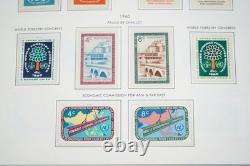 UN 1950s-1990s COLLECTION OF OVER 500 STAMPS ALL MINT STORED IN HARRIS ALBUM