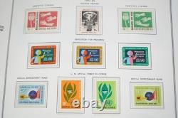 UN 1950s-1990s COLLECTION OF OVER 500 STAMPS ALL MINT STORED IN HARRIS ALBUM