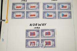 US 1940-1960s STAMP COLLECTION OF 325+ MINT BLOCKS IN ALBUM