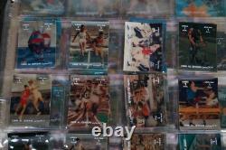 Uae Umm Al Quwain Collection Of 935 Stamps & 150 Sheets Mint & Used In Album