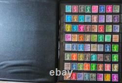 Uk (british) Vintage Stamps Collection (800 + Stamps) In Album