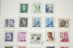 Us 1965-1984 Collection Of 825+ Mint Stamps Stored In Light House Album