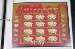 Us 2010 Collection Of Few Hundred Stamps Mint & Used Stored In White Ace Album