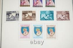VATICAN CITY 1929-1980s COLLECTION OF NEARLY 800 STAMPS MOSTLY MINT IN ALBUM