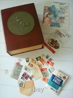 VINTAGE 1968 Harris CITATION WORLDWIDE STAMP COLLECTION ALBUM With 2000+Stamps