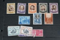 Vatican 1929-1981 Collection Of 575 Stamps Mint & Used In Scott Album